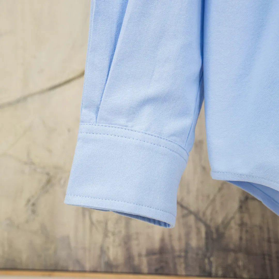 P270 zp version [Exclusive supply] Ralph Lauren/Ralph Lauren's classic evergreen single product 100 cotton Oxford spun old money style casual long-sleeved shirt. 100% restored workmanship. The entire garment is embedded with seams and clean edges. The upper back seams are reorganized for a better fit. ✅ 100 cotton Oxford spun on the face. Pre-wash treatment. The texture is tight and soft. ✅ Custom dyed original pearlescent white bottom buttons. Size partitions. ✅ Special shaped chiffon foil is included in the collar door tube. It is not easy to deform and pull. ✅ RL classic version of the Oxford shirt. The thick and crisp feeling brought by the Oxford cloth. It can be worn alone or as an outer layer. It can be worn in all seasons. It is a must-have item for the wardrobe. Get it with your eyes closed. Color: black, white, pink, blue, carbon gray, khaki, navy blue and red label, dark blue and white label (8 colors) Size: S M L XL Number: WW10972